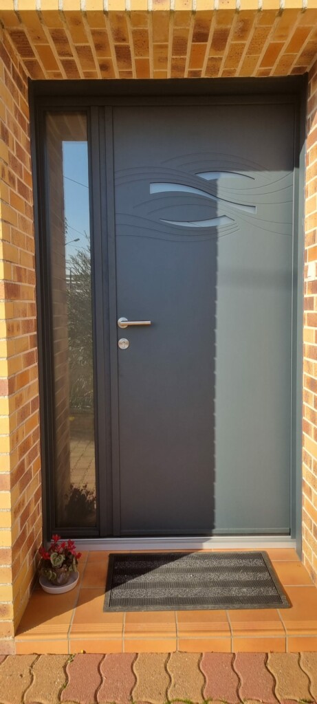 Fermetures Connect PORTE ENTREE Porteentreealufermeturesconnect