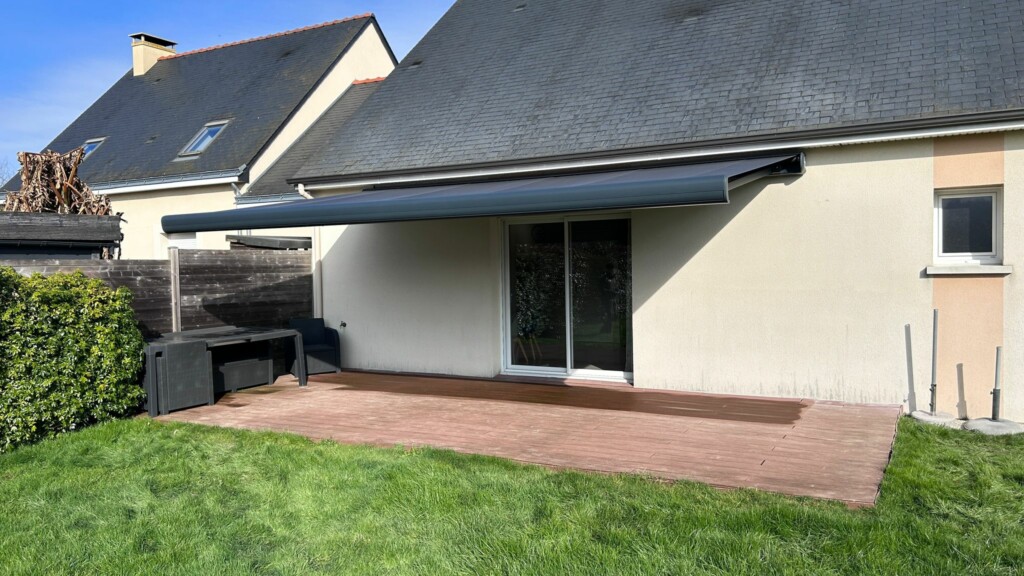 Fermetures Connect PORTE ENTREE Storebannefermeturesconnect