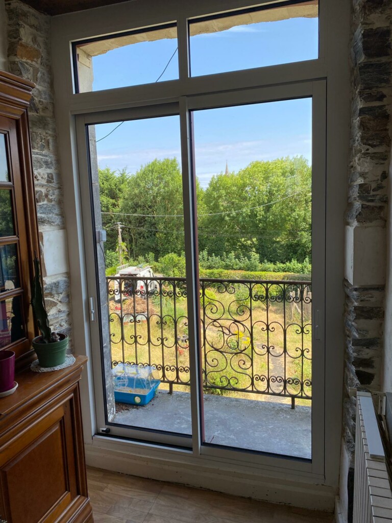 Fermetures Connect PORTE ENTREE Menuiseriesalufermeturesconnectlachapelleglain 1